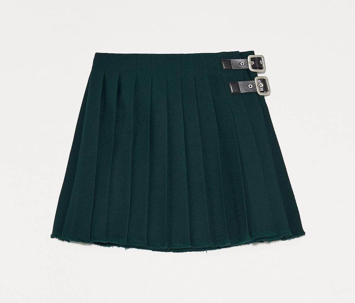 スカート 407,000円