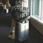 無重力バックパックの「エイブルキャリー」MoMAデザインストアに限定出店、高機能なシンプルバッグ｜写真6