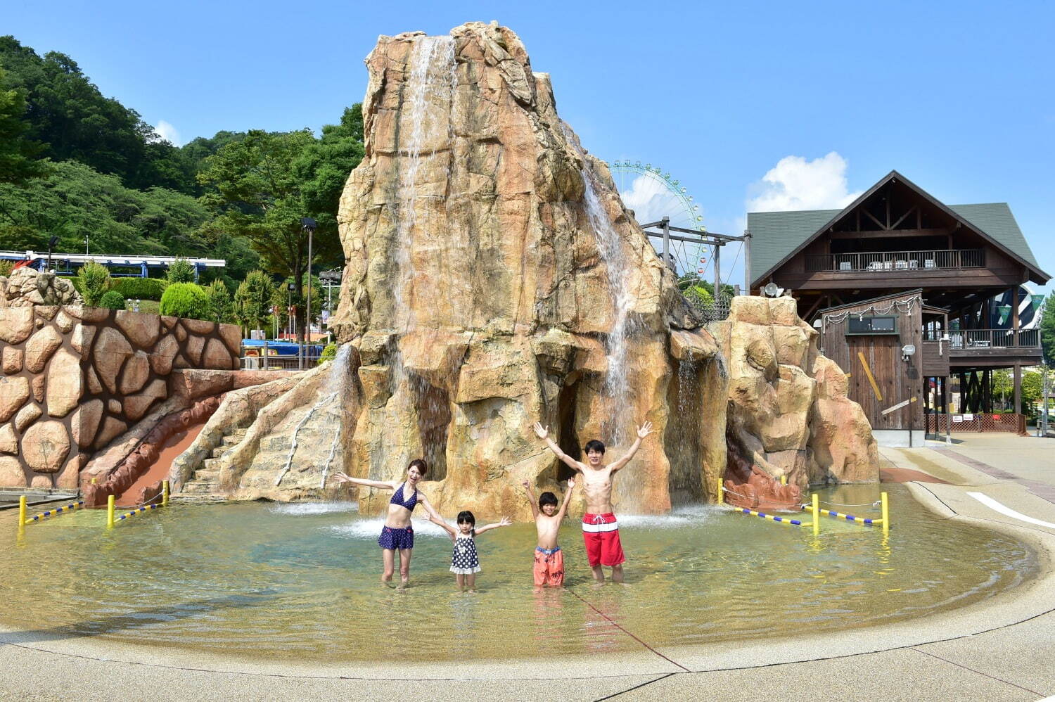 「東京サマーランド」屋外プールが先行オープン、“日本最大級”流れるプールや急降下のアトラクションも｜写真8