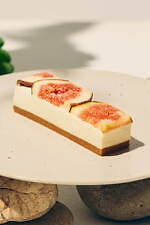 レアチーズケーキバー専門店「ボンチスタンド」東京・中目黒に、完熟夏イチゴ＆キウイなど生フルーツ使用｜写真5