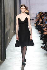 ヌメロ ヴェントゥーノ 2025-26年秋冬コレクション - 装飾を越えた”リボン”｜写真5