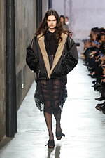 ヌメロ ヴェントゥーノ 2025-26年秋冬コレクション - 装飾を越えた”リボン”｜写真18