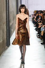 ヌメロ ヴェントゥーノ 2025-26年秋冬コレクション - 装飾を越えた”リボン”｜写真32