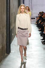 ヌメロ ヴェントゥーノ 2025-26年秋冬コレクション - 装飾を越えた”リボン”｜写真40