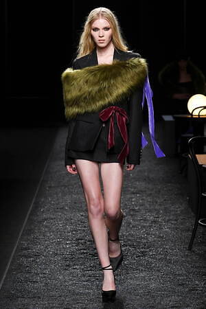 ニナ リッチ(NINA RICCI) 2025-26年秋冬ウィメンズコレクション  - 写真12