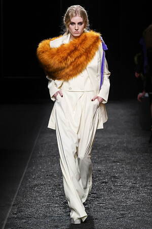 ニナ リッチ(NINA RICCI) 2025-26年秋冬ウィメンズコレクション  - 写真15