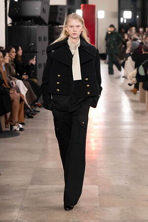 パトゥ(Patou) 2025-26年秋冬ウィメンズコレクション  - 写真32