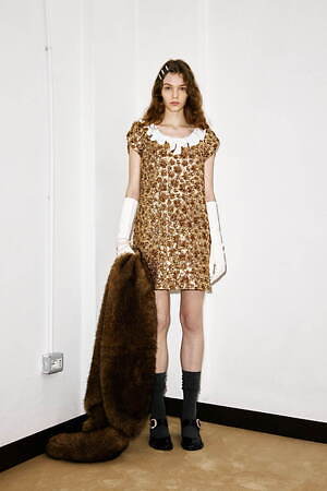 ヌメロ ヴェントゥーノ(N21) 2025年プレフォールウィメンズコレクション  - 写真2