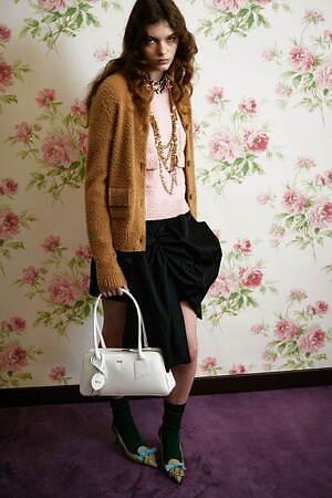 ヌメロ ヴェントゥーノ(N21) 2025年プレフォールウィメンズコレクション  - 写真4