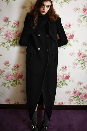 ヌメロ ヴェントゥーノ(N21) 2025年プレフォールウィメンズコレクション  - 写真23