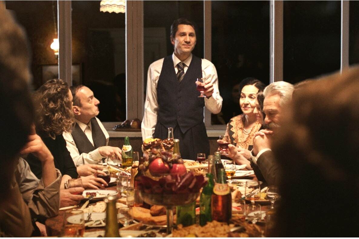 B1ポスター　映画　アメリカッチ　コウノトリと幸せな食卓 映画『アメリカッチ コウノトリと幸せな食卓』オフィシャル