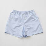 ディガウェル×ミンナノ“オーバーサイズ”のストライプ柄シャツ＆バギーショーツなど｜写真3