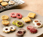 そごう横浜「クッキー博覧会」56ブランド集結、“秋田犬”モチーフの限定缶や焼きたてクッキー｜写真12