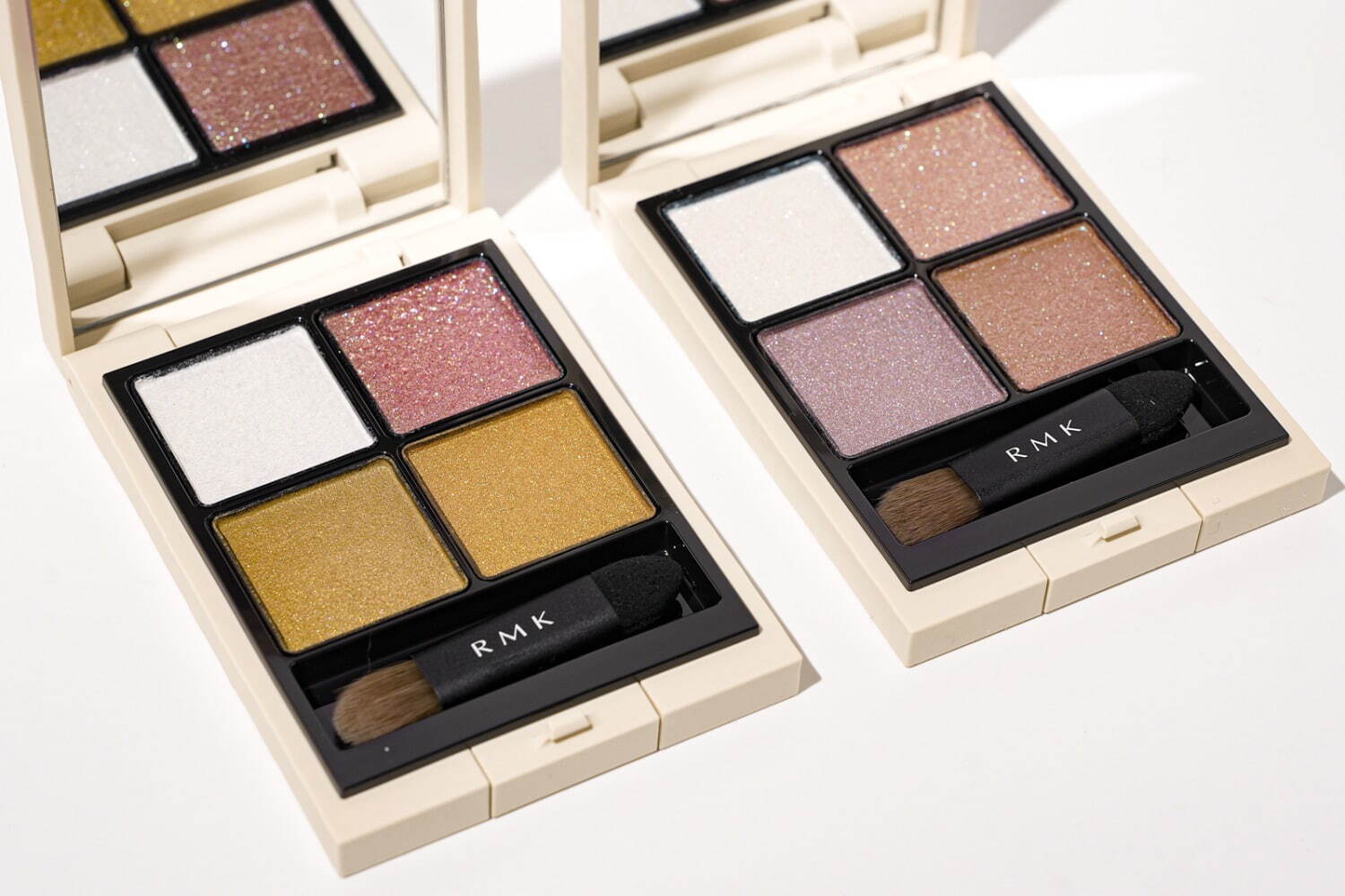 左から) RMK シンクロマティック アイシャドウパレット EX-14、EX-15 各6,380円＜数量限定発売＞