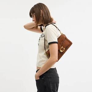 コーチ(COACH) スヌーピー｜写真30