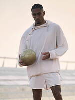 アディダス オリジナルス×ウェールズ・ボナー、スパンコール輝くスニーカー＆手編みストラップサンダル｜写真30