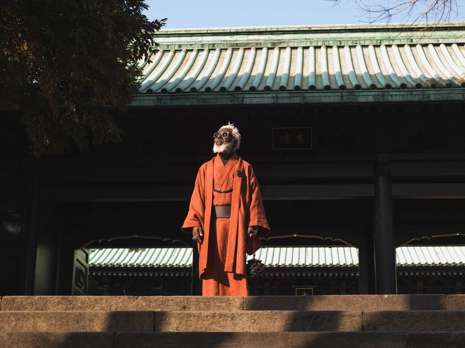 ワイ＆サンズ(Y. & SONS) T-KIMONO｜写真1