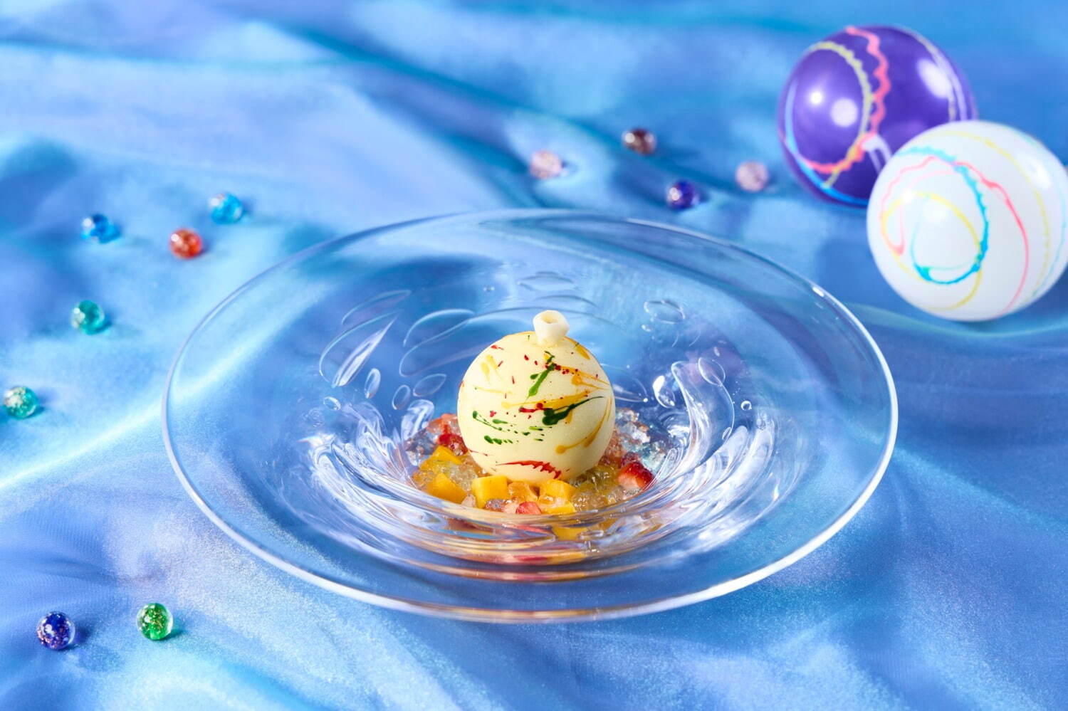 品川プリンスホテル「夏まつり」テーマのアフタヌーンティー、りんご飴など“屋台グルメ”着想スイーツ｜写真5