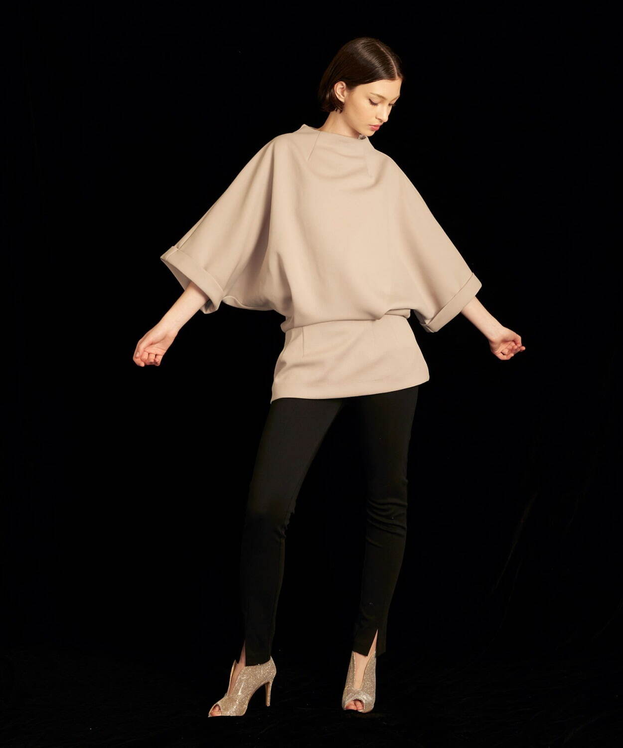 アビィ 2024-25年秋冬<span>コレクション</span> - 写真12