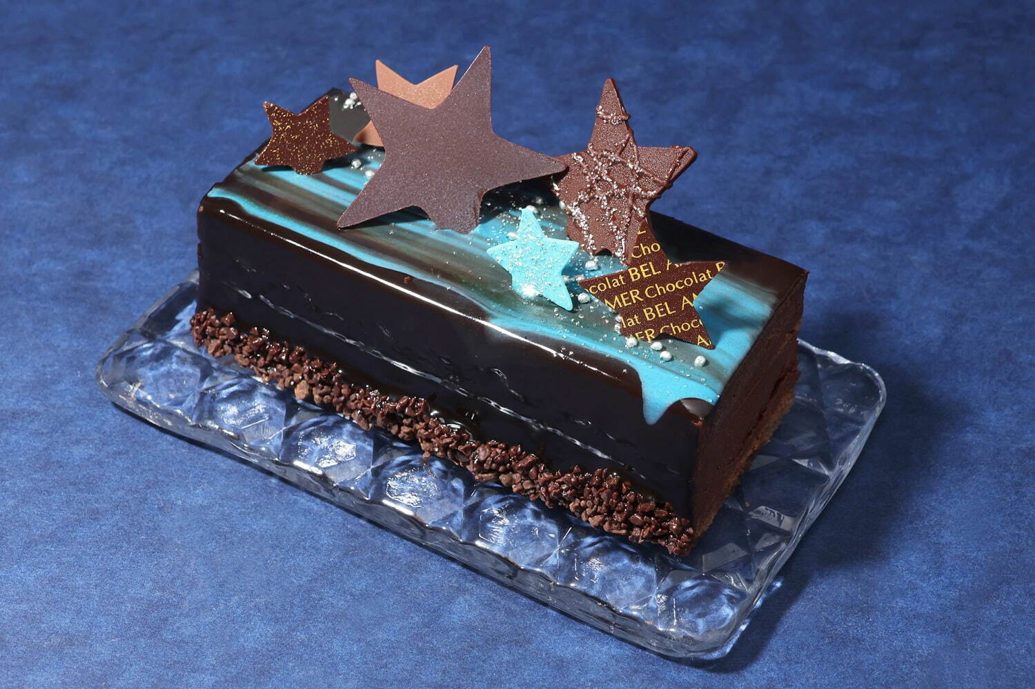 ベルアメールの25年七夕スイーツ、“星が瞬く”天の川イメージの濃厚チョコレートケーキ＆ショコラ｜写真3