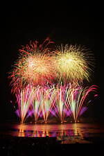 「第77回諏訪湖祭湖上花火大会」長野・諏訪湖に上がる水上スターマイン、音と光の大迫力スケールで｜写真6