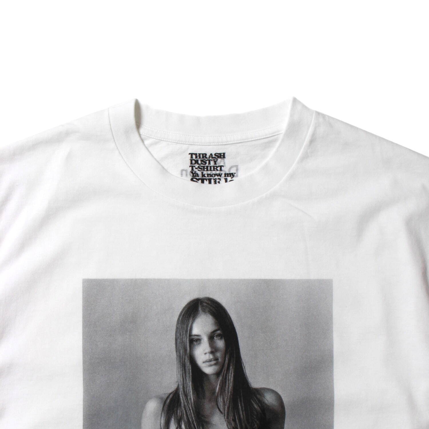 マインデニム“ヌード女性＆キャンディ舐める女性”フォトTシャツ、イギリスの写真家とコラボ｜写真5