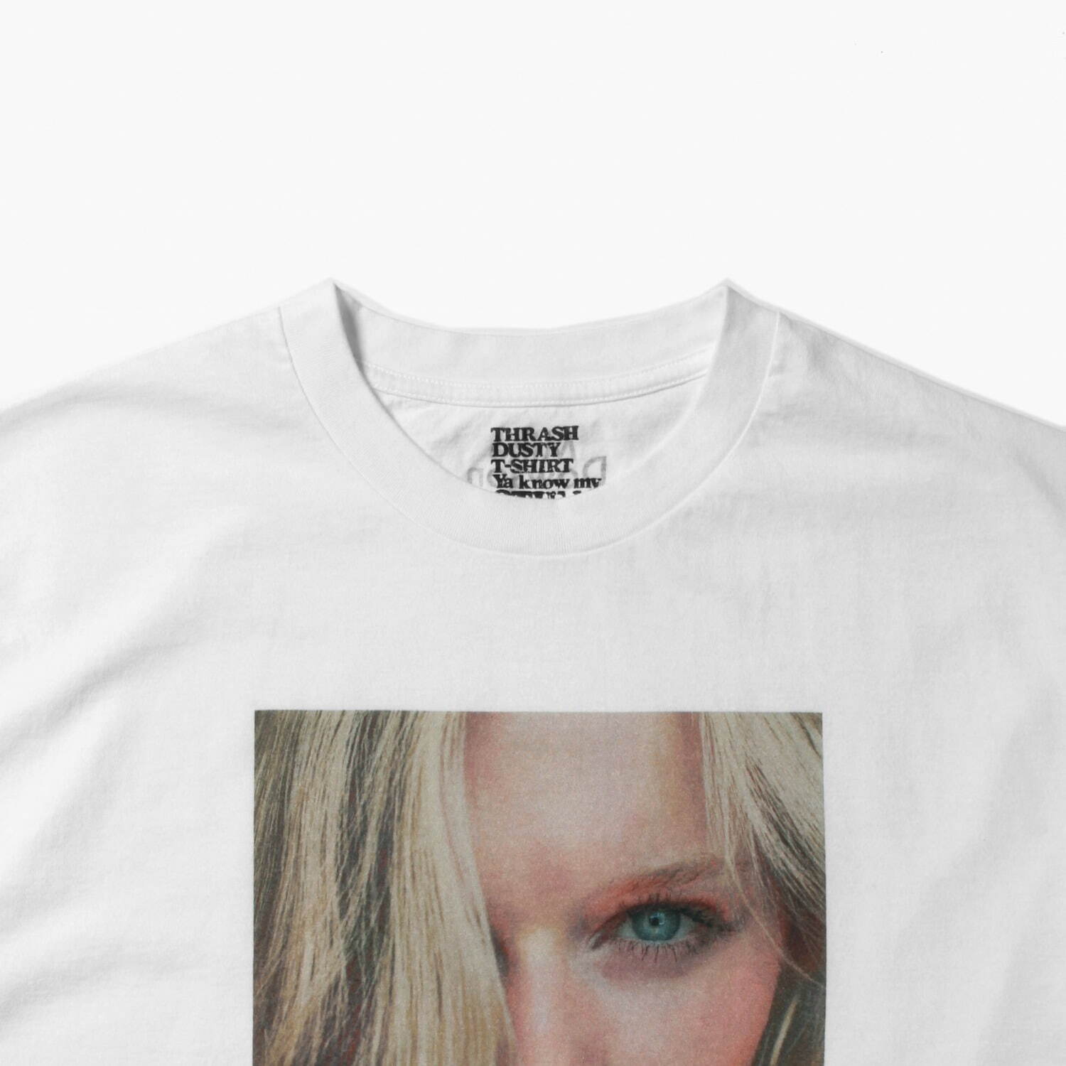 マインデニム“ヌード女性＆キャンディ舐める女性”フォトTシャツ、イギリスの写真家とコラボ｜写真13