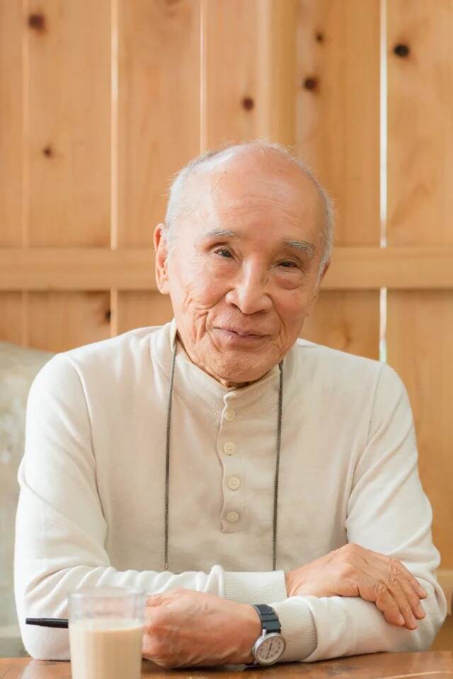 谷川俊太郎のプラネタリウム作品「夜はやさしい」日本科学未来館で再上映、夜をうたう詩と世界の星空｜写真4