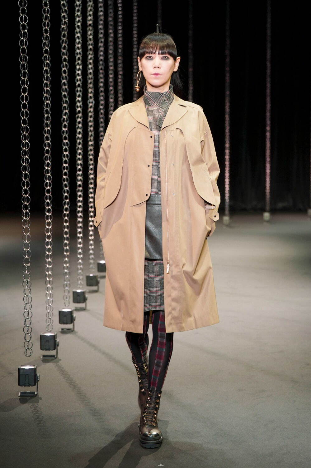 ヒロコ コシノ(HIROKO KOSHINO) 2025-26年秋冬ウィメンズコレクション  - 写真9