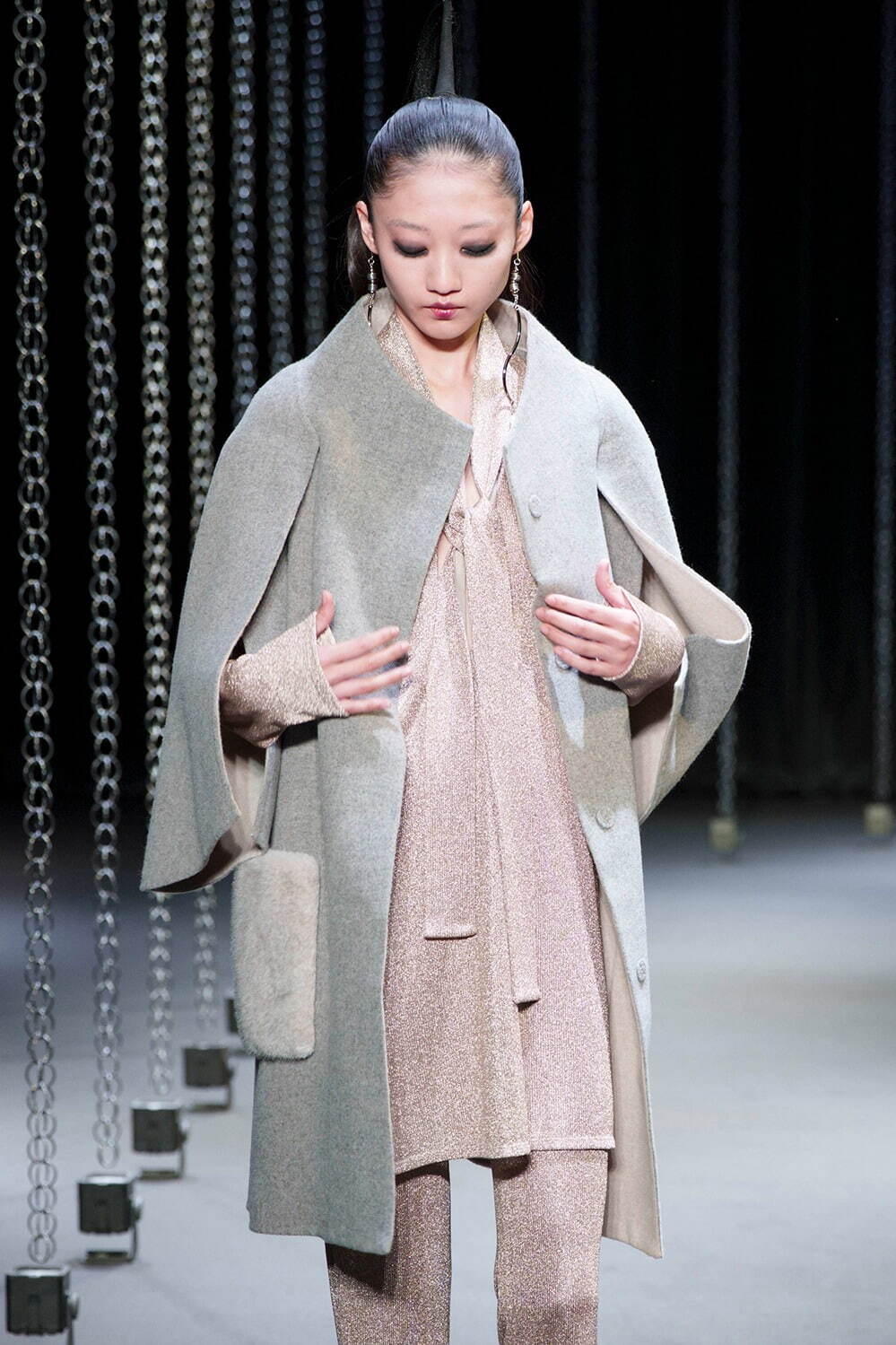 ヒロコ コシノ(HIROKO KOSHINO) 2025-26年秋冬ウィメンズコレクション  - 写真28