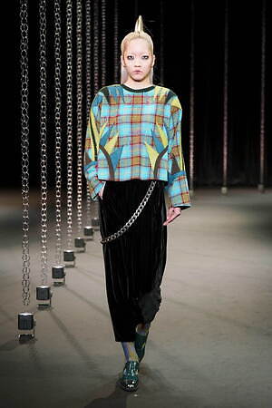 ヒロコ コシノ(HIROKO KOSHINO) 2025-26年秋冬ウィメンズコレクション  - 写真7