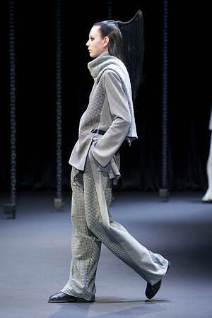 ヒロコ コシノ(HIROKO KOSHINO) 2025-26年秋冬ウィメンズコレクション  - 写真24