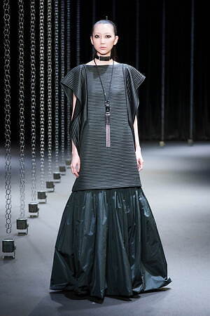 ヒロコ コシノ(HIROKO KOSHINO) 2025-26年秋冬ウィメンズコレクション  - 写真45