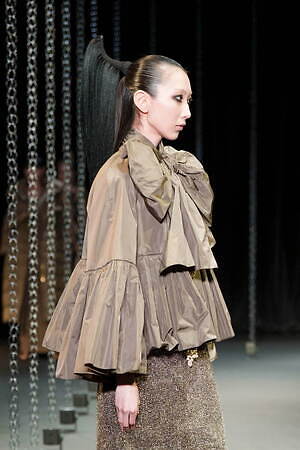 ヒロコ コシノ(HIROKO KOSHINO) 2025-26年秋冬ウィメンズコレクション  - 写真70