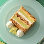 キハチ 青山本店の夏限定「ジューシーメロンパイ」なめらか果肉×Wクリームの“サクサク”パイ｜写真3