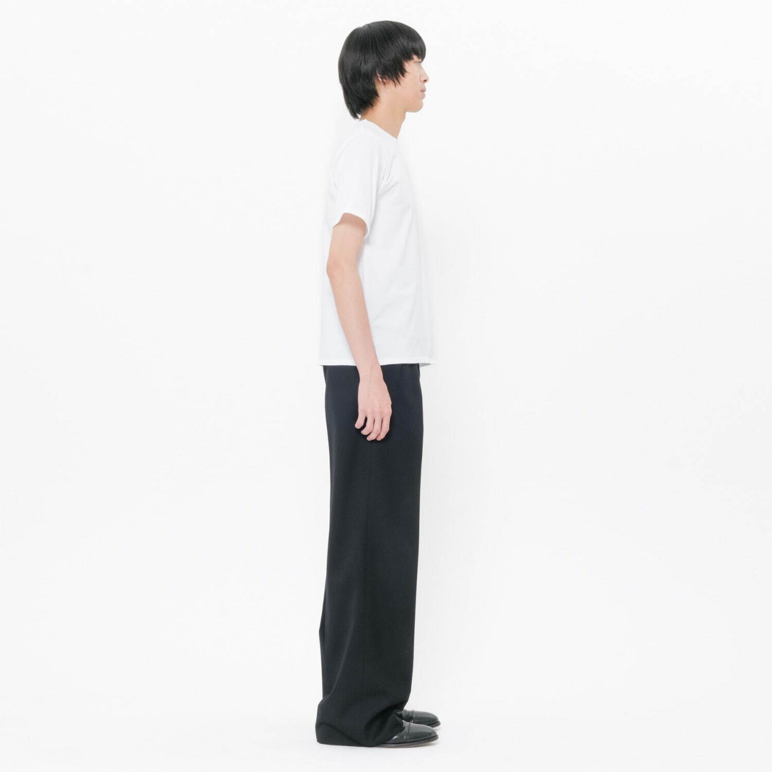 ドレスドアンドレスド“楽譜の表紙”プリント＆反転ロゴ刺繍のTシャツ、渋谷西武で期間限定ストア｜写真11