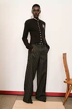 トリー バーチ 2026年リゾートコレクション - 現代女性のリアルクローズにレトロな色気を漂わせて｜写真18