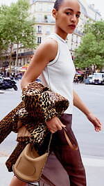 デルヴォー(DELVAUX) パン ツイスト｜写真34