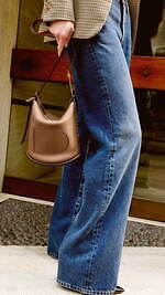 デルヴォー(DELVAUX) パン ツイスト｜写真33