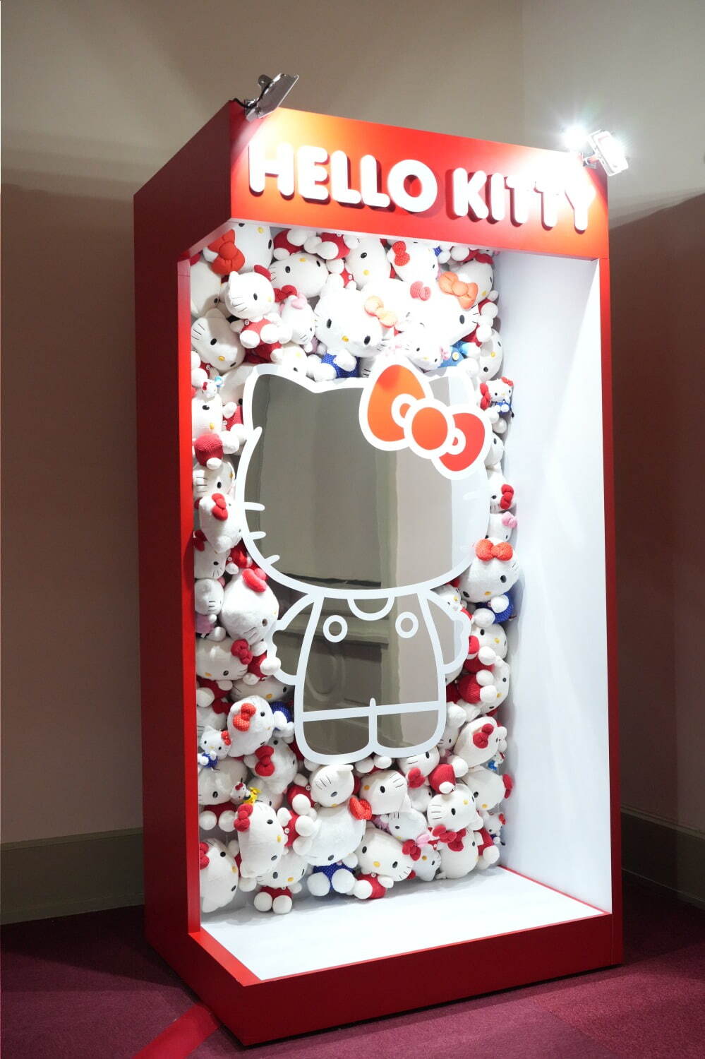 新品未使用　ハローキティ　アート展　ストラップ　9点　バラ売り可 が大特価！ プレビュー】ハローキティ50周年記念！「Hello Kitty