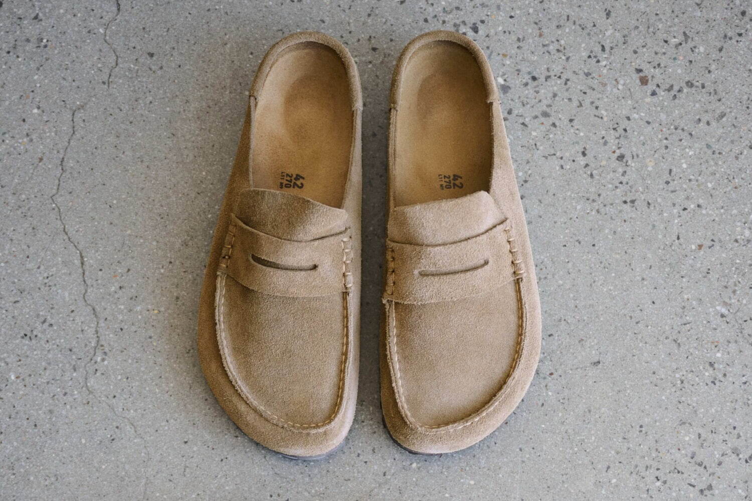 Birkenstock ブラウンレザー ローファー ビルケンシュトック“ローファー風”クロッグサンダル「ネープルズ