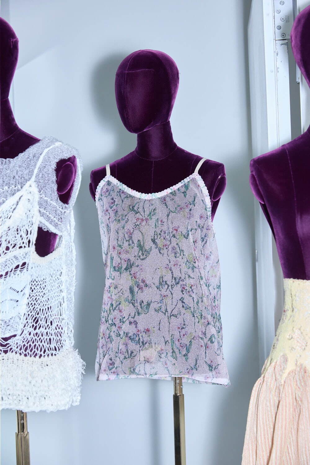 sugar print knit camisole 31,900円