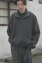 ブラン ワイエム 2025年秋冬コレクション、クラシックに見出す“モード”｜写真14