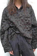 ブラン ワイエム 2025年秋冬コレクション、クラシックに見出す“モード”｜写真23