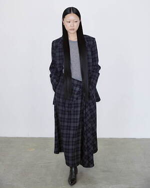 ヒュー・デイ・トゥ・イブニング	(hue DAY TO EVENING) 2025-26年秋冬ウィメンズコレクション  - 写真4