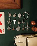 イー・エム“ハート型”リング＆13種のチャームが伊勢丹新宿店に、オーダーリングも｜写真2