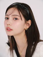 リリー ブラウン×マリークワント、パフスリーブのミニ丈カーディガン＆デイジー付き編み込みバッグ｜写真70