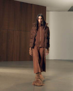 ヘルノ(HERNO) 2025-26年秋冬ウィメンズコレクション  - 写真5