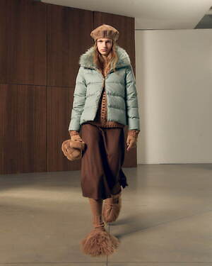 ヘルノ(HERNO) 2025-26年秋冬ウィメンズコレクション  - 写真6