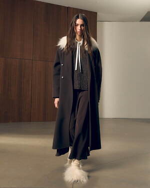 ヘルノ(HERNO) 2025-26年秋冬ウィメンズコレクション  - 写真7